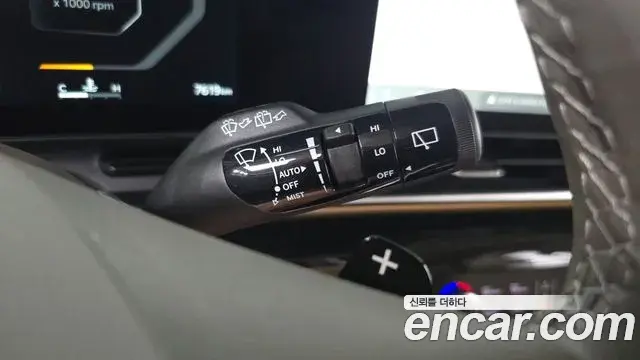 Kia Carnival 2025 — ფოტო 28/39