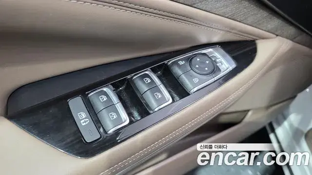 Kia K8 2023 — Photo 17/30