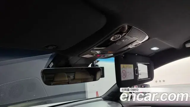Kia K8 2023 — Photo 10/30