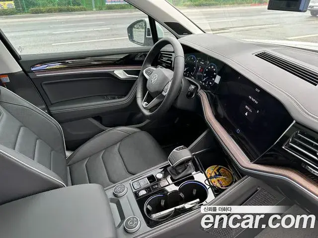 Volkswagen Touareg 2026 — Şəkil 6/20