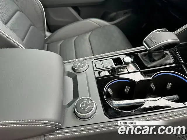 Volkswagen Touareg 2026 — Şəkil 8/20