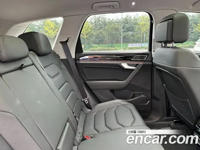 Volkswagen Touareg 2026 — Şəkil 14/20