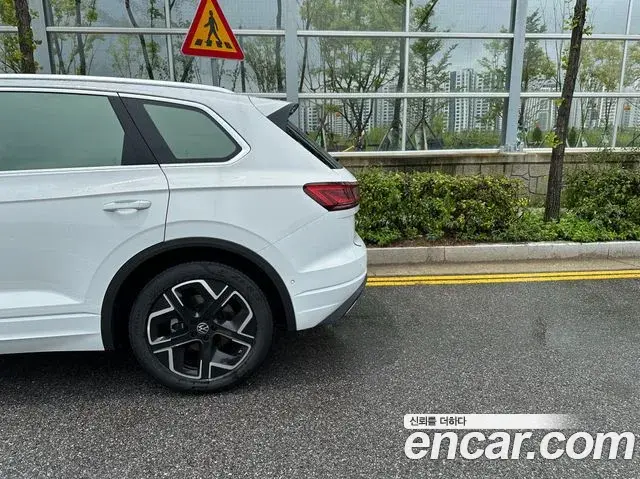 Volkswagen Touareg 2026 — Şəkil 11/20
