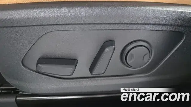 Kia Sorento 2022 — Şəkil 29/35