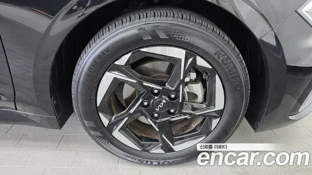 Kia K5 2024 — Photo 23/30