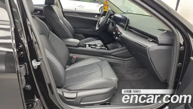 Kia K5 2024 — Photo 22/30