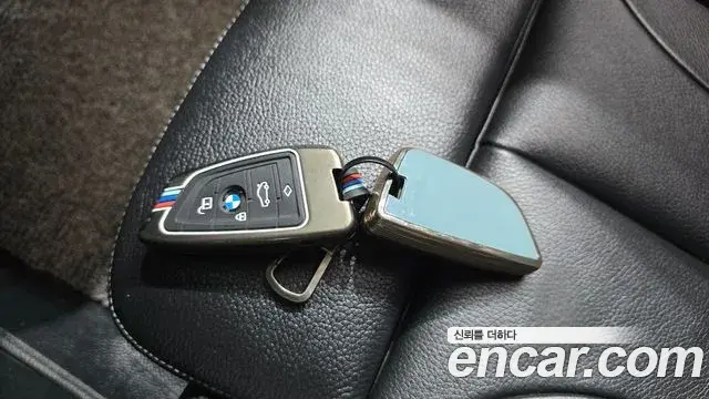 BMW 1 Series 2022 — Photo 12/30