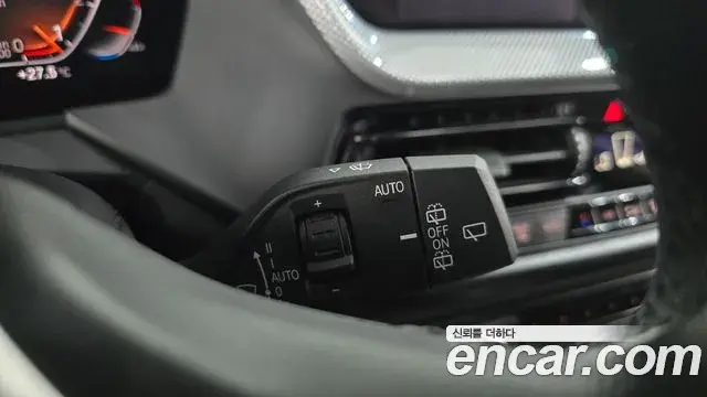 BMW 1 Series 2022 — Photo 17/30