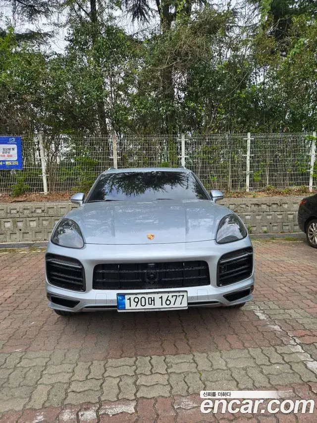 Porsche Cayenne 2022 — Şəkil 5/5