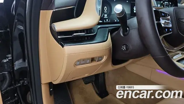 Genesis G90 2022 — Şəkil 22/39