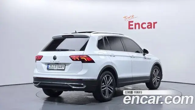 Volkswagen Tiguan 2021 — Şəkil 6/20