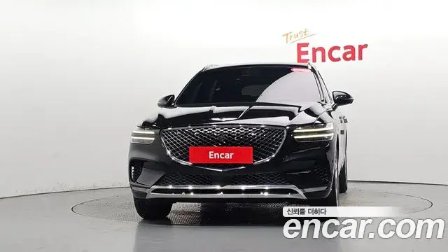Genesis GV70 2023 — ფოტო 11/31