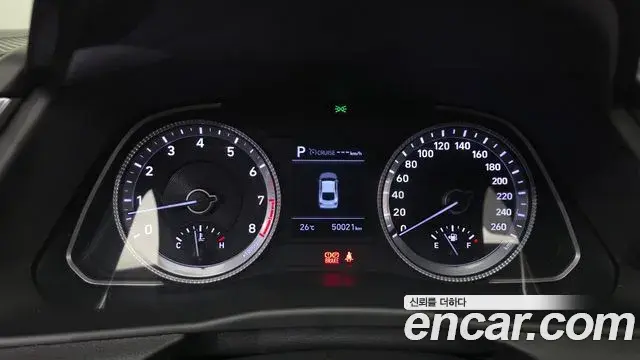 Hyundai Sonata Hybrid 2019 — Photo 7/30
