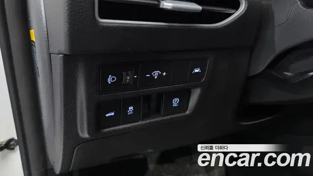 Hyundai Sonata Hybrid 2019 — Photo 4/30