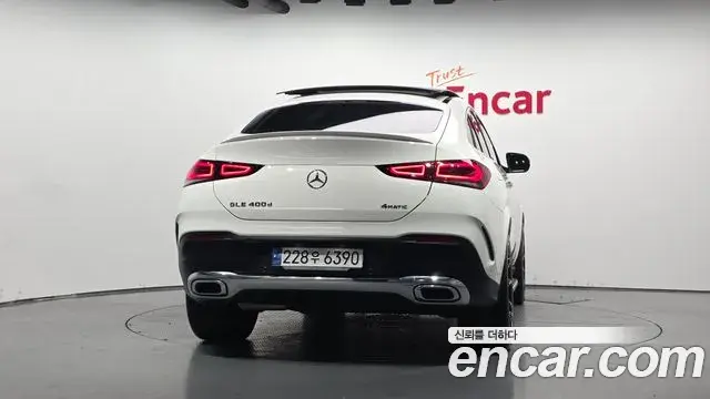 Mercedes-Benz GLE-Class 2023 — Şəkil 9/20