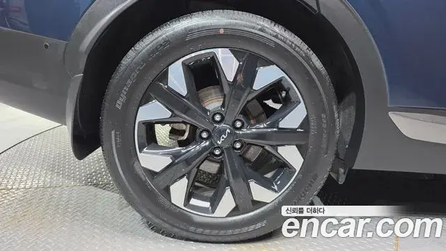 Kia Sportage 2022 — ფოტო 24/34