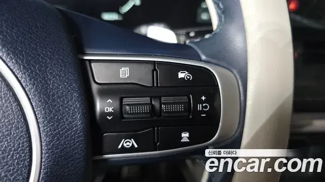 Kia Sportage 2022 — ფოტო 16/34
