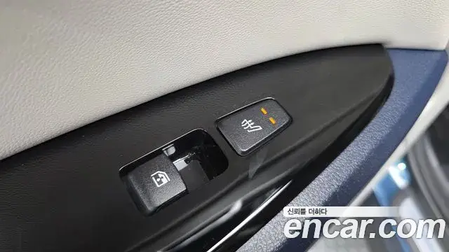 Kia Sportage 2022 — ფოტო 30/34