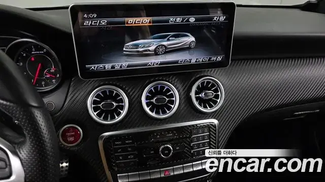 Mercedes-Benz A-Class 2018 — ფოტო 10/20
