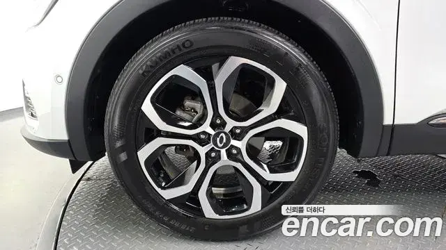 Renault Samsung XM3 2023 — ფოტო 2/20