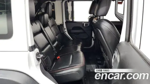 Jeep Wrangler 2019 — Photo 5/20
