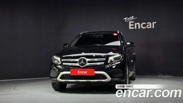 Mercedes-Benz GLC-Class 2018 — ფოტო 23/34