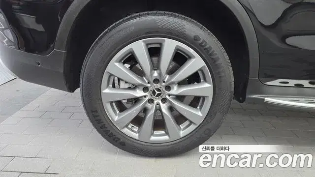 Mercedes-Benz GLC-Class 2018 — ფოტო 9/34