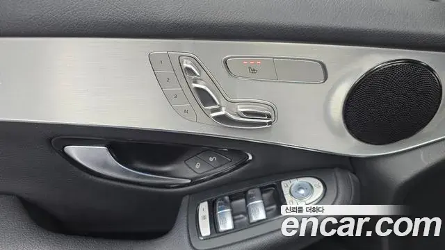 Mercedes-Benz GLC-Class 2018 — ფოტო 3/34
