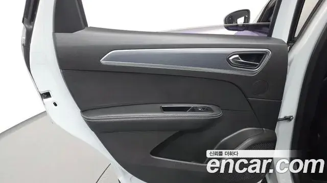 Renault Samsung XM3 2022 — ფოტო 4/34