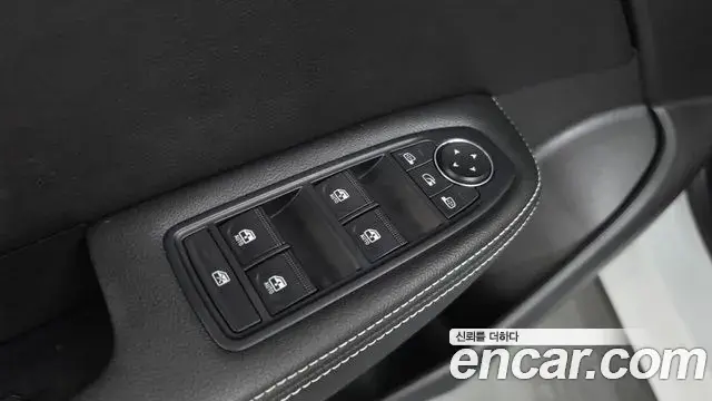 Renault Samsung XM3 2022 — ფოტო 11/34