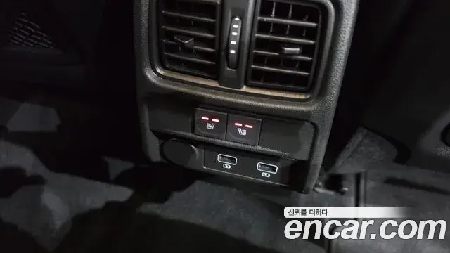 Renault Samsung XM3 2022 — ფოტო 12/34