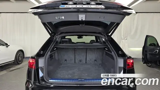 Audi Q8 2025 — Şəkil 8/34