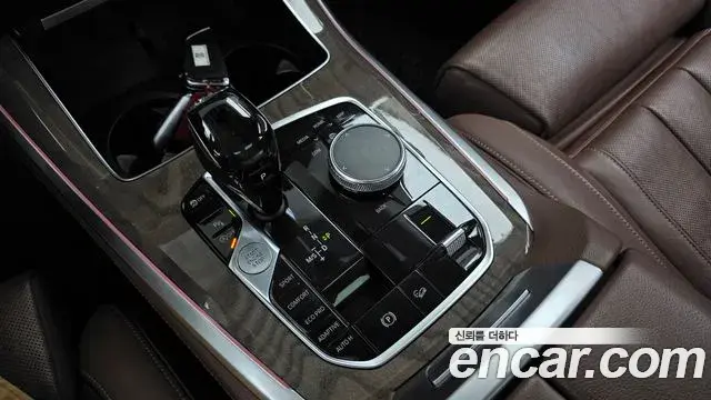 BMW X5 2019 — Şəkil 21/32