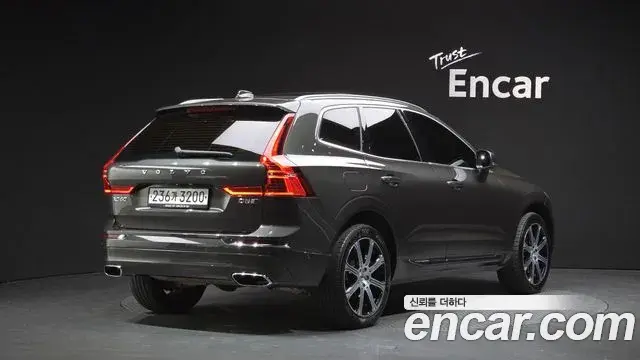 Volvo XC60 2019 — Şəkil 6/20