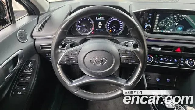 Hyundai Sonata 2022 — Фото 14/20