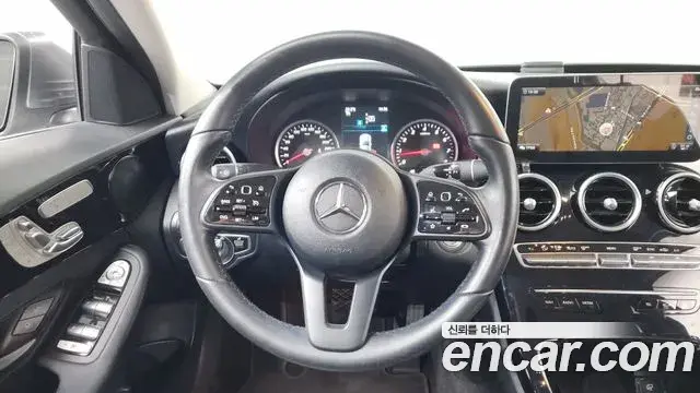 Mercedes-Benz C-Class 2019 — Şəkil 12/20