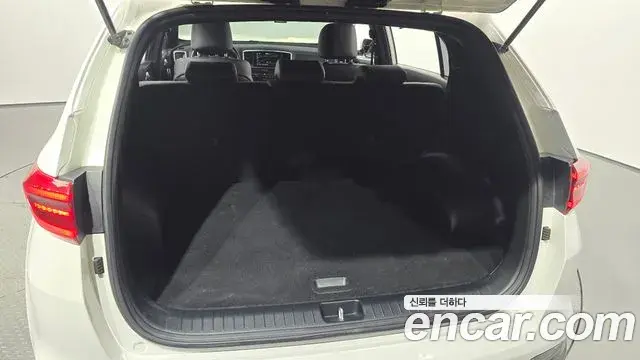 Kia Sportage The Bold 2018 — Şəkil 30/31