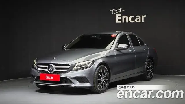 Mercedes-Benz C-Class 2019 — Şəkil 9/20