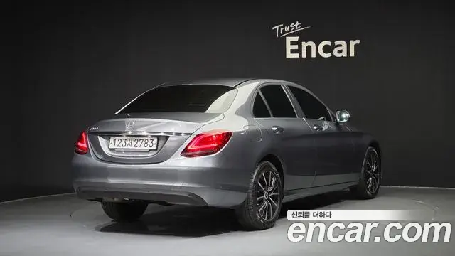 Mercedes-Benz C-Class 2019 — Şəkil 4/20