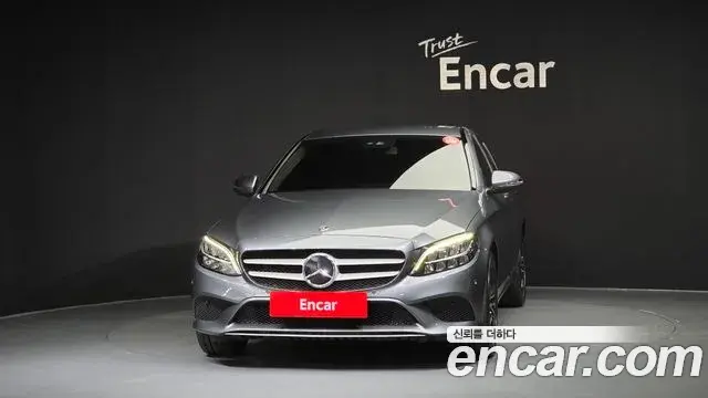 Mercedes-Benz C-Class 2019 — Şəkil 7/20