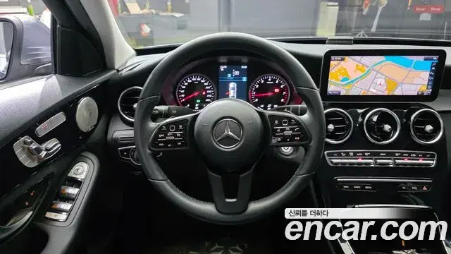 Mercedes-Benz C-Class 2019 — Şəkil 11/20