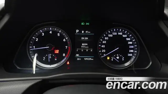 Hyundai Sonata Hybrid 2022 — ფოტო 14/30