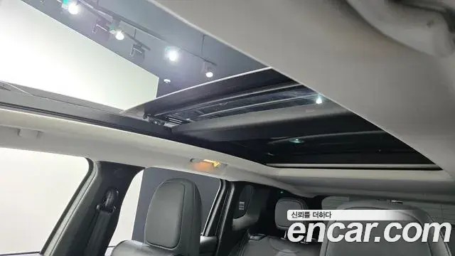 Jeep Renegade 2022 — Фото 17/20