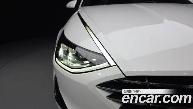 Hyundai Sonata Hybrid 2020 — ფოტო 28/37