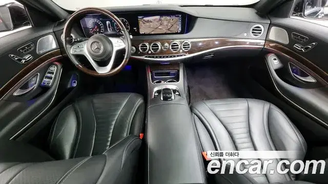 Mercedes-Benz S-Class 2018 — Photo 14/20