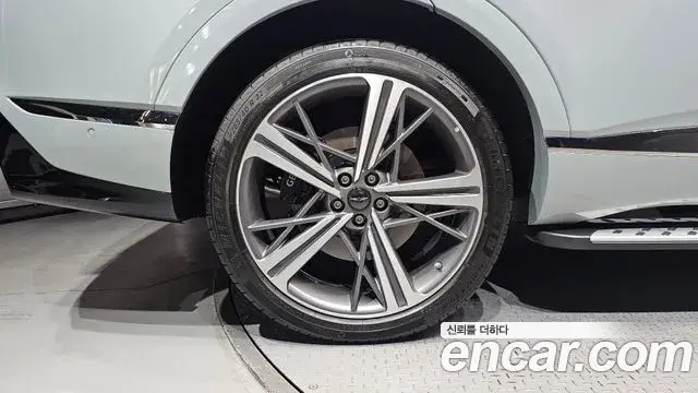 Genesis GV80 Coupe 2024 — Şəkil 33/34
