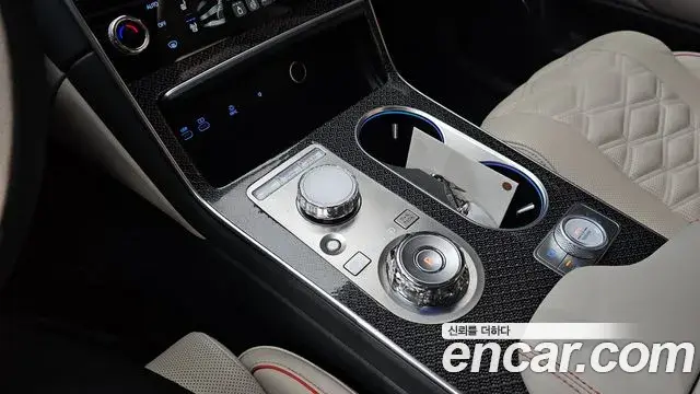 Genesis GV80 Coupe 2024 — Şəkil 30/34