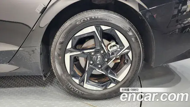 Kia K5 2024 — Photo 30/31