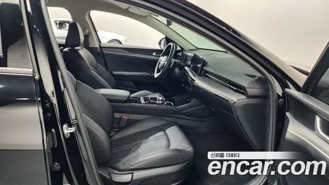 Kia K5 2024 — Photo 3/31