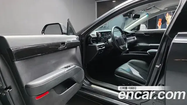 Hyundai Grandeur Hybrid 2024 — Photo 15/20